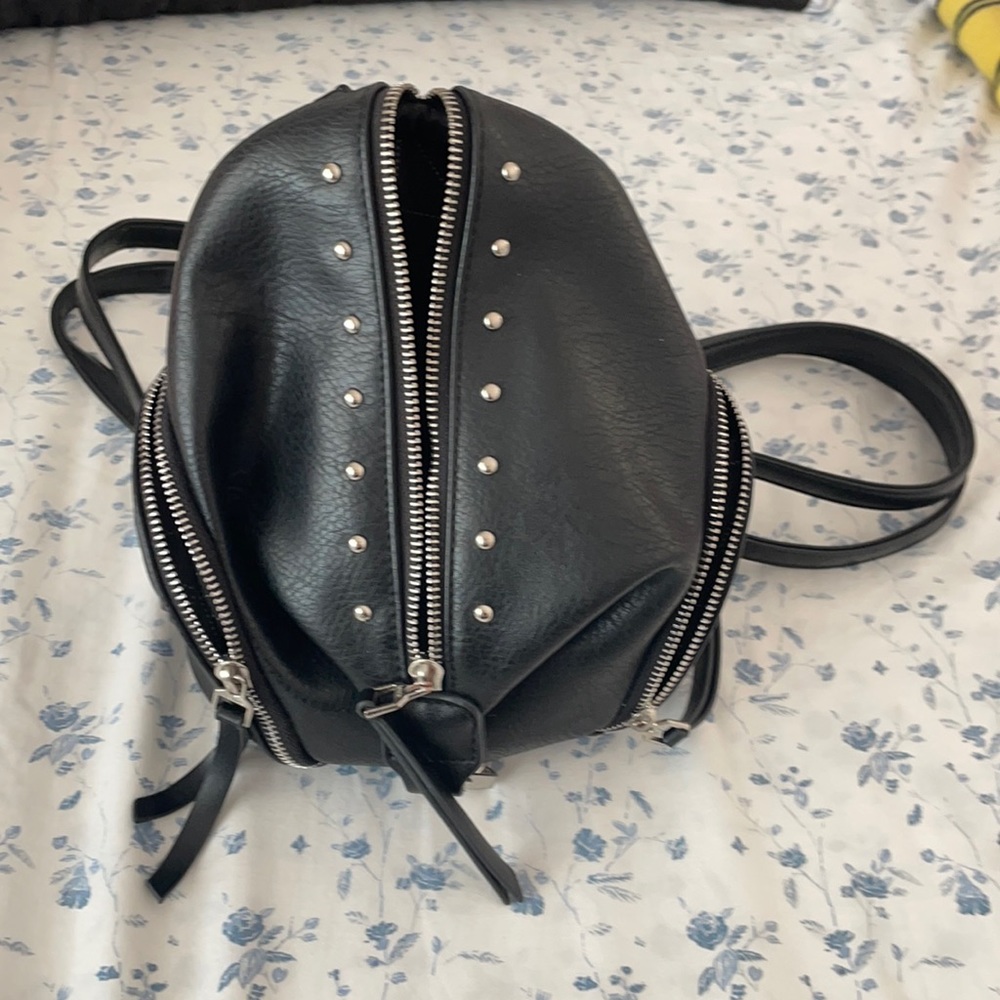 Kenzie backpack